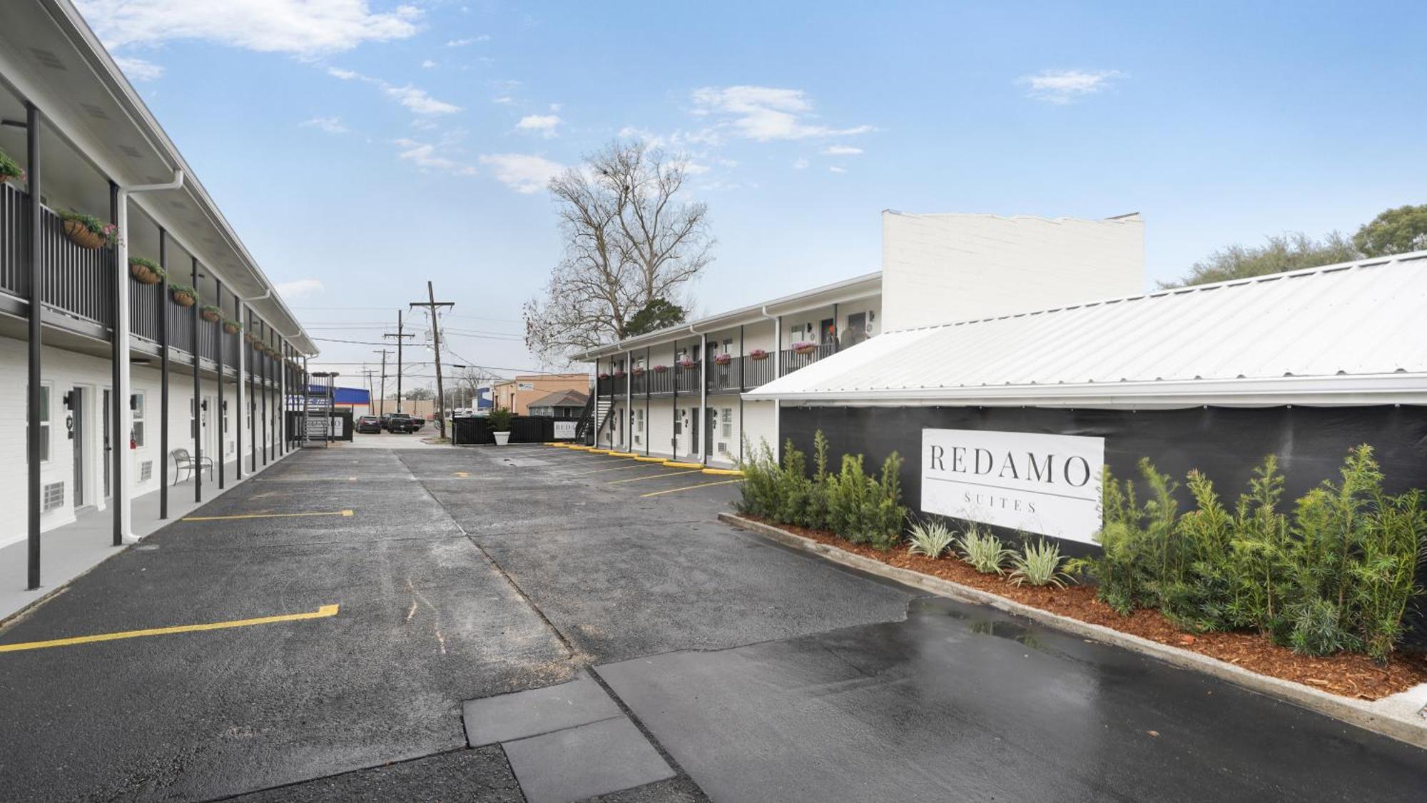 Redamo Suites Jefferson Exterior photo